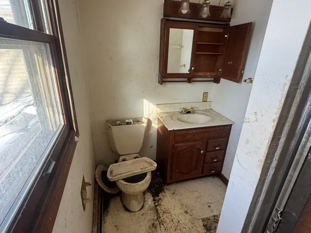 $293,000 | 816 Ridgeway Boulevard, De Pere, WI 54115