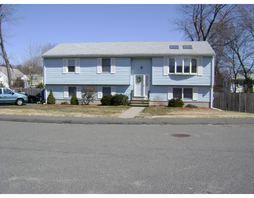 8 Thistle Road Saugus, MA 01906 - Photo 1 of 14 Gallery Image 1