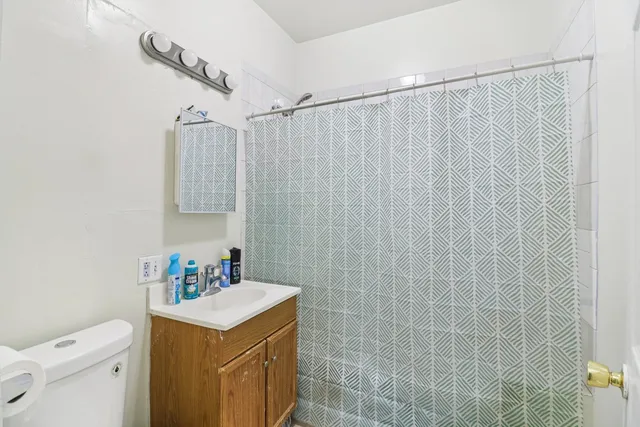 $1,050,000 | 421 Lake Street, Maywood, IL 60153