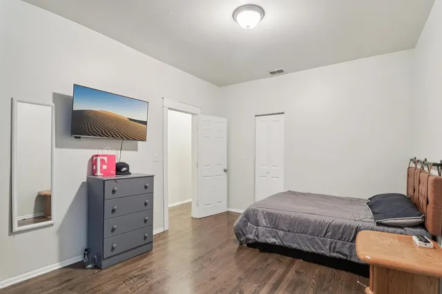 $1,050,000 | 421 Lake Street, Maywood, IL 60153