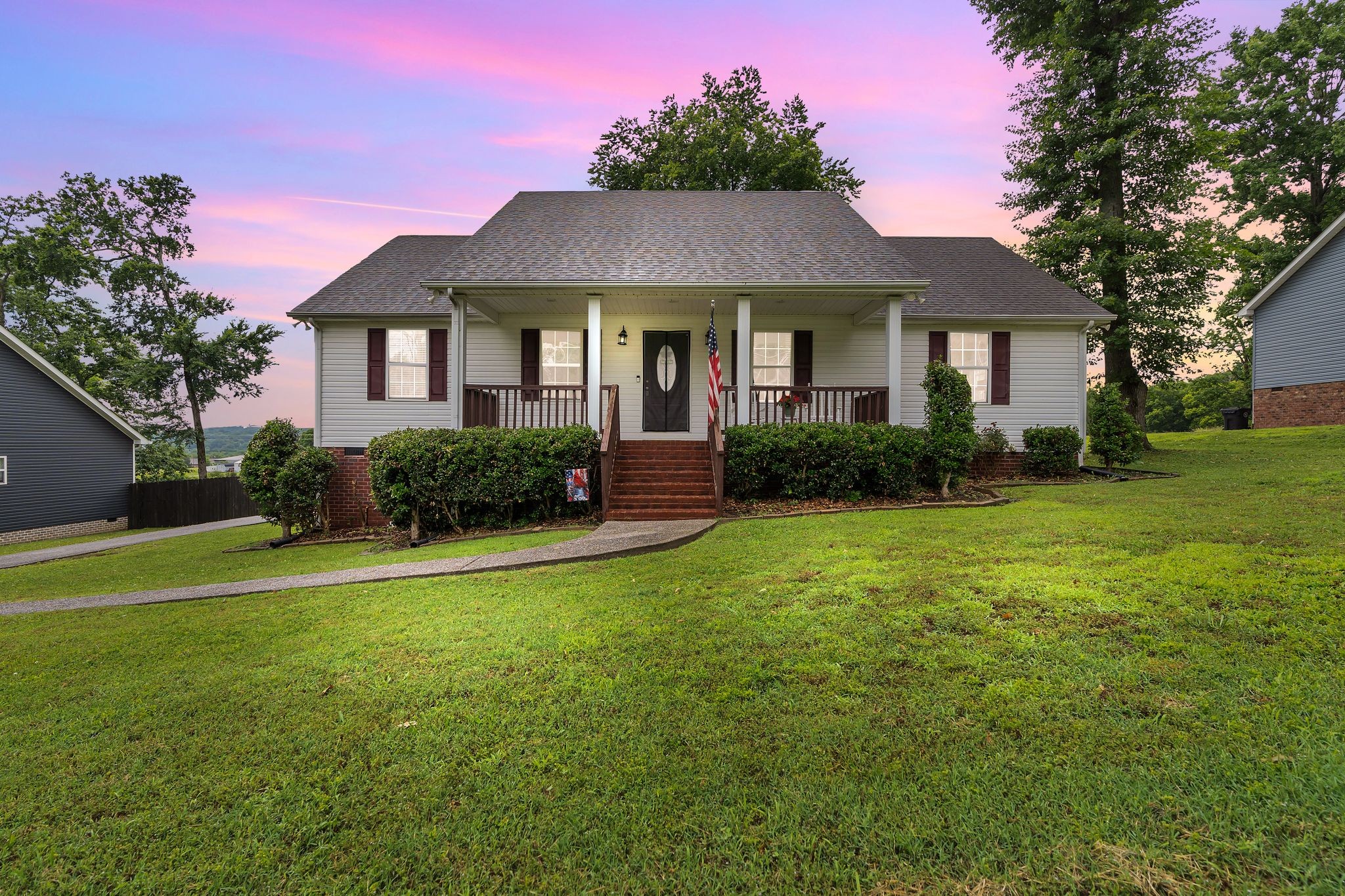 125 Hickory Ridge Lane Hartsville, TN 37074 - Photo 1 of 28