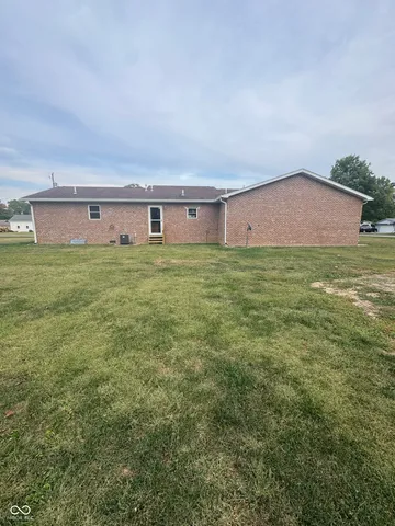 $235,000 | 410 South 1st Street, Kingman, IN 47952