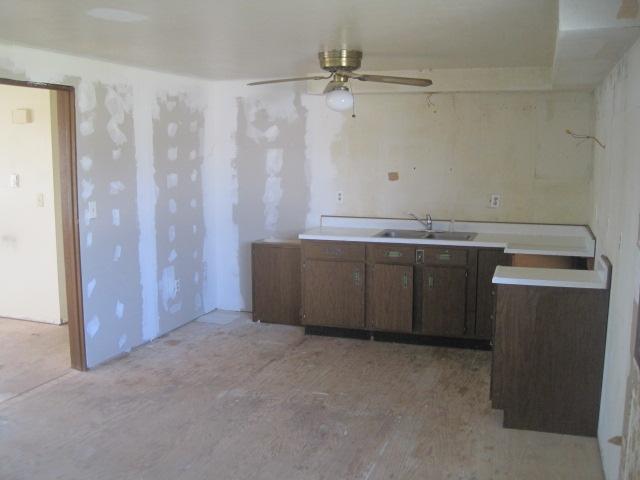 2202 Rodger Road Columbus, OH 43207 - Photo 11 of 25