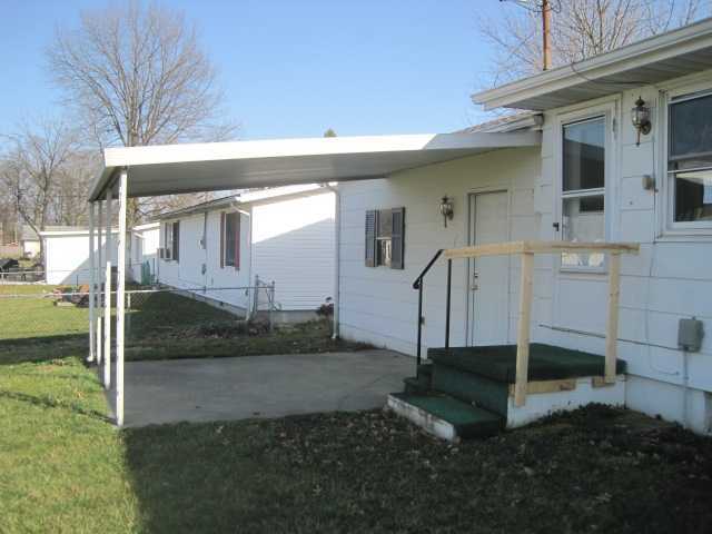 2202 Rodger Road Columbus, OH 43207 - Photo 2 of 25