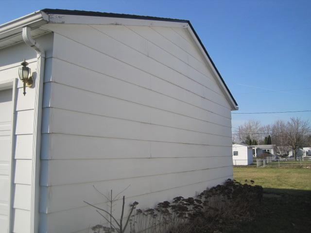 2202 Rodger Road Columbus, OH 43207 - Photo 7 of 25