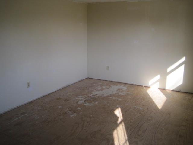 2202 Rodger Road Columbus, OH 43207 - Photo 10 of 25