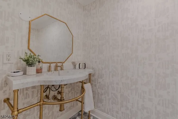 $1,849,000 | 18 Woodside Road, Springfield, NJ 07081