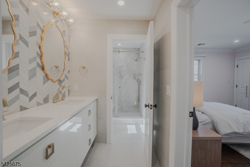 18 Woodside Road Springfield, NJ 07081 - Photo 16 of 42