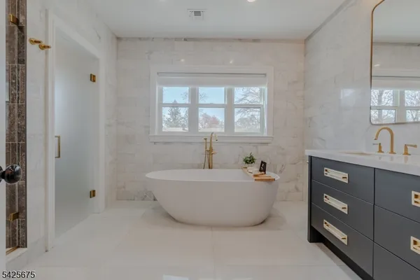 $1,849,000 | 18 Woodside Road, Springfield, NJ 07081