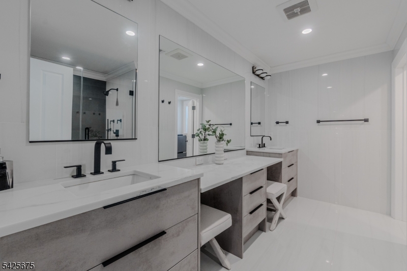 18 Woodside Road Springfield, NJ 07081 - Photo 31 of 42