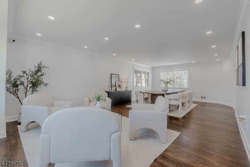 18 Woodside Road Springfield, NJ 07081 - Photo 9 of 42