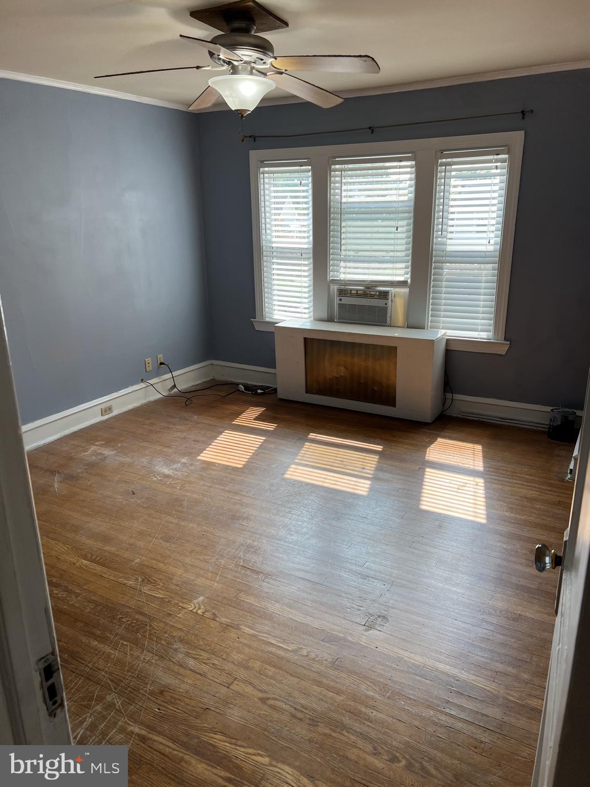 4007 Vernon Road Drexel Hill, PA 19026 - Photo 16 of 26