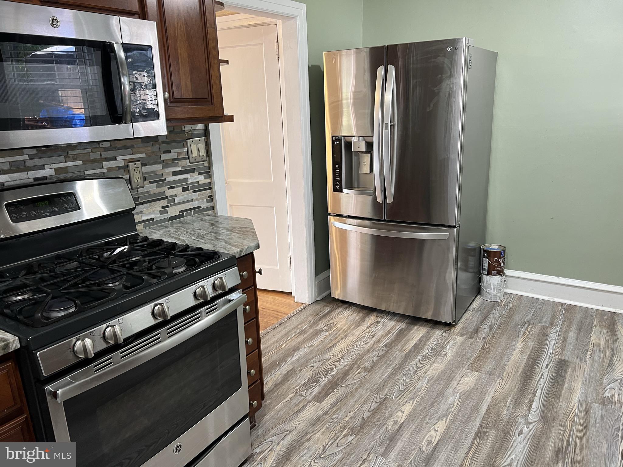 4007 Vernon Road Drexel Hill, PA 19026 - Photo 6 of 26