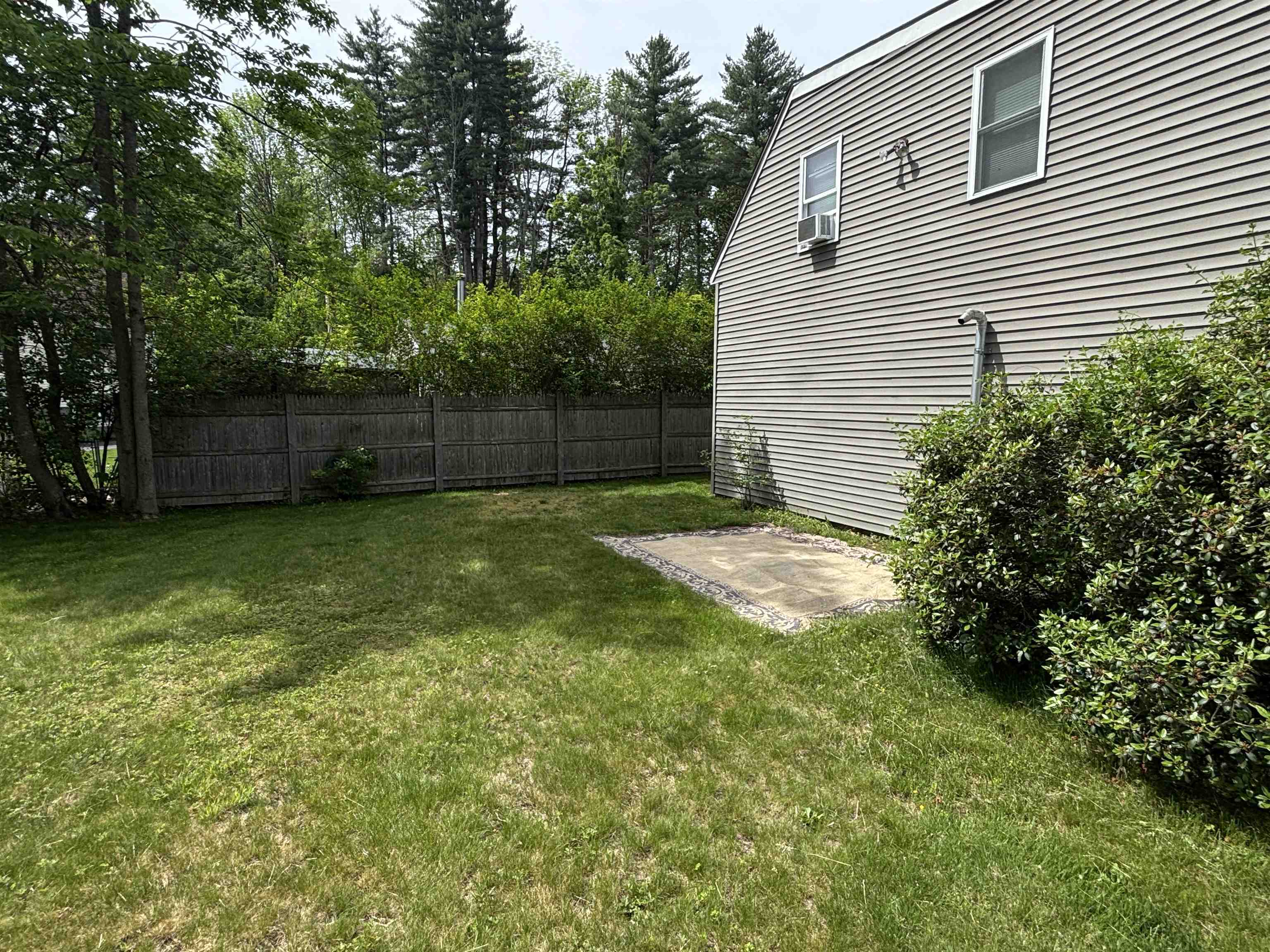 118 Danis Park Road Goffstown, NH 03045 - Photo 23 of 27