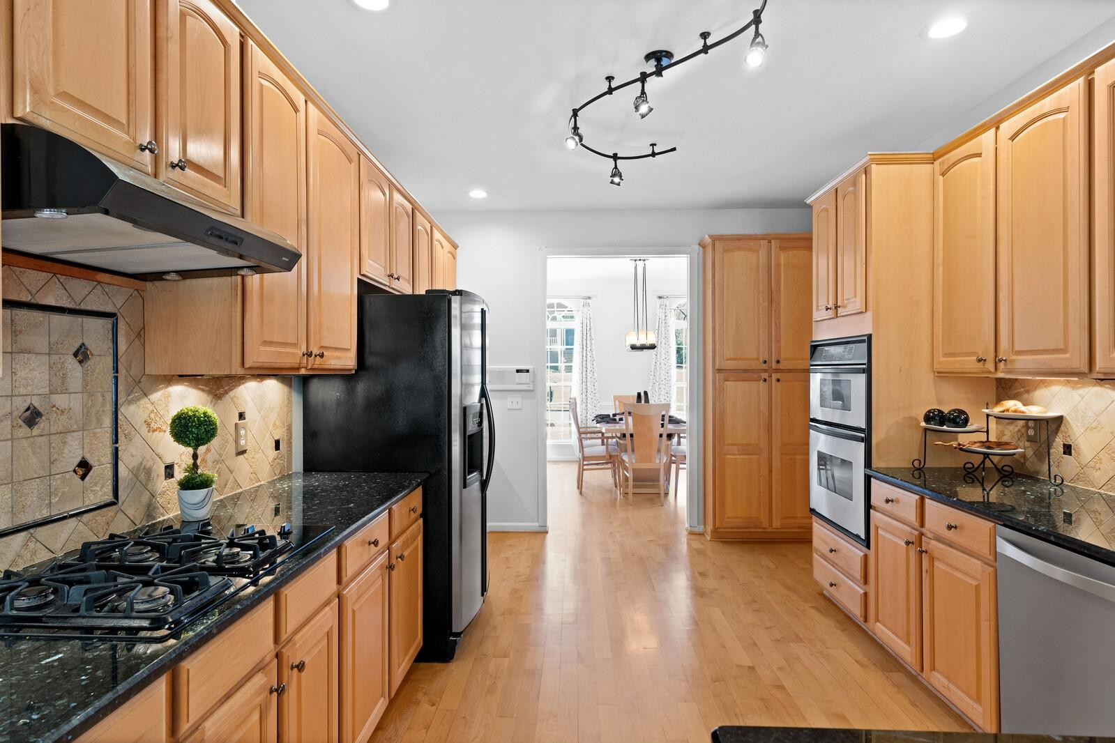 2102 Roland Glen Road Cary, NC 27519 - Photo 18 of 49 Photo 18