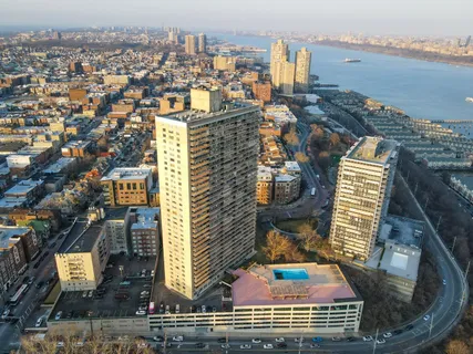 $375,000 | 6040 Boulevard East, Unit 22F, West New York, NJ 07093