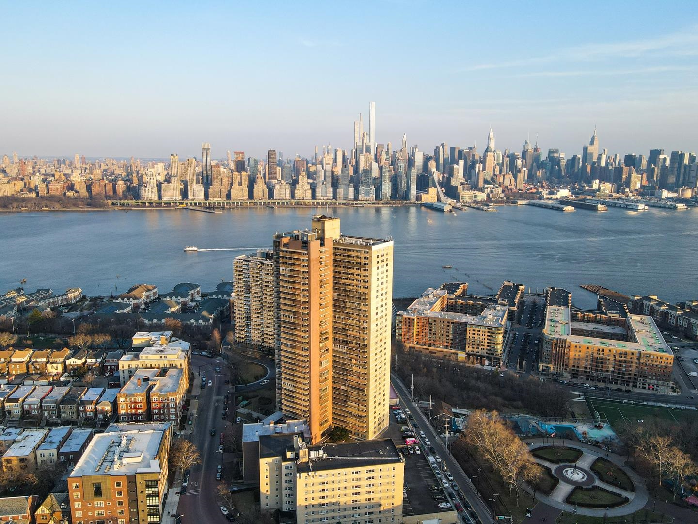6040 Boulevard East, Unit 22F West New York, NJ 07093 - Photo 41 of 44 a view of a city with tall buildings