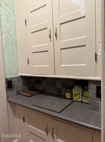 $275,000 | 202 Market Street, Amsterdam, NY 12010