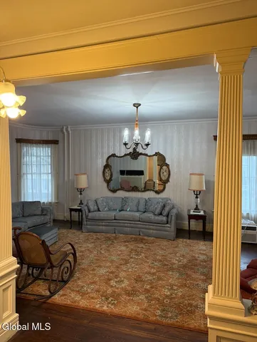 $275,000 | 202 Market Street, Amsterdam, NY 12010