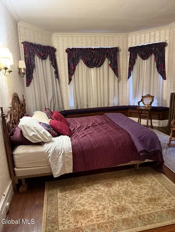 $275,000 | 202 Market Street, Amsterdam, NY 12010