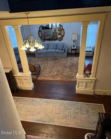 $275,000 | 202 Market Street, Amsterdam, NY 12010