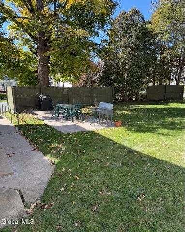 $275,000 | 202 Market Street, Amsterdam, NY 12010