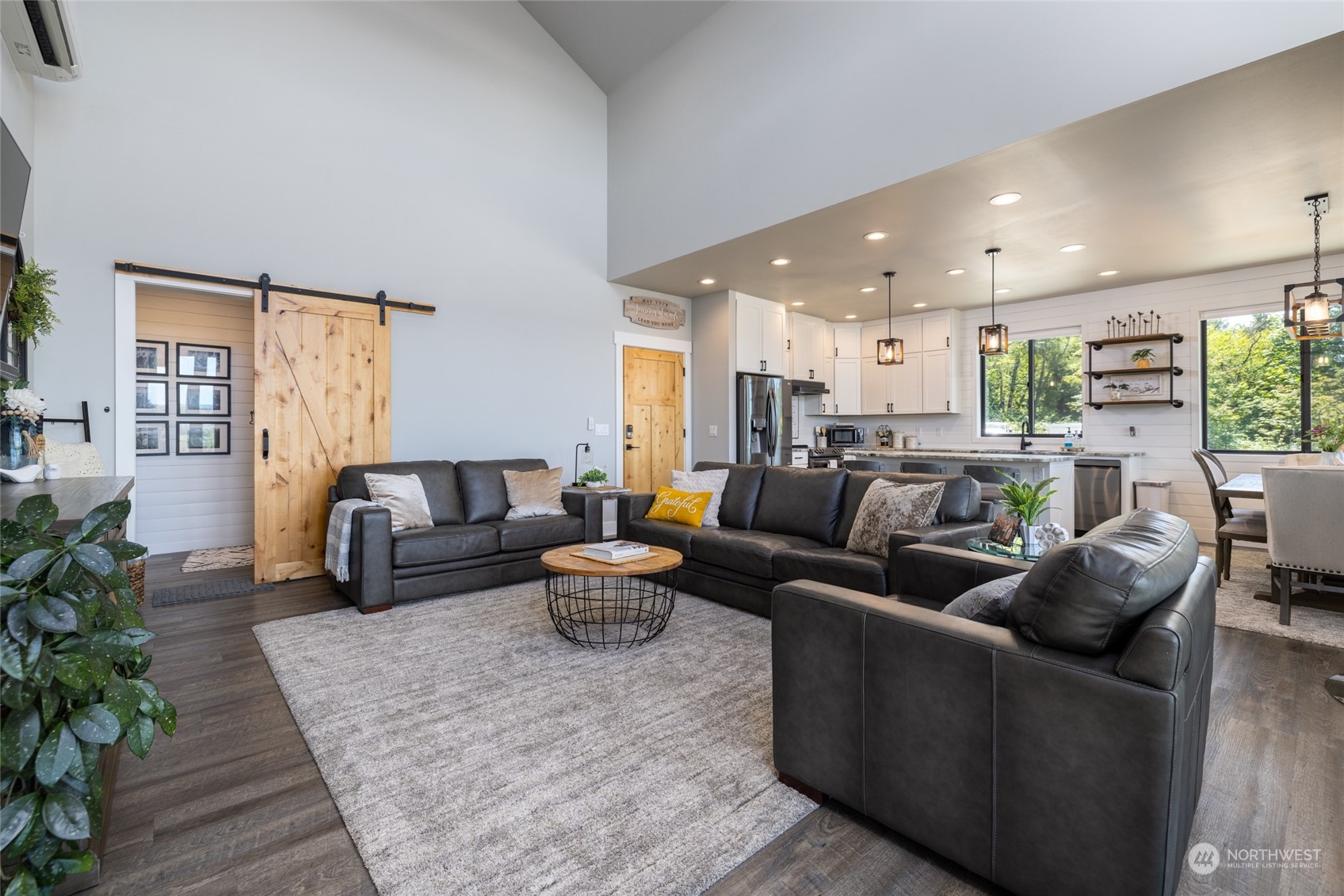 8133 Union Road Sedro-Woolley, WA 98284 - Photo 6 of 40 Gallery Image 6