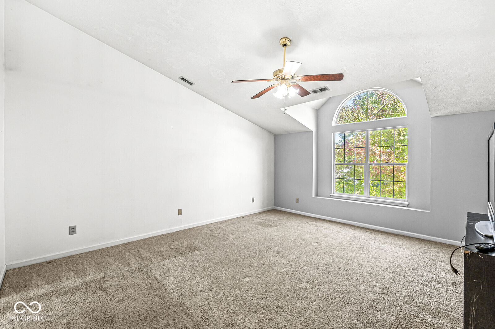 7603 Monterey Circle Avon, IN 46123 - Photo 24 of 41