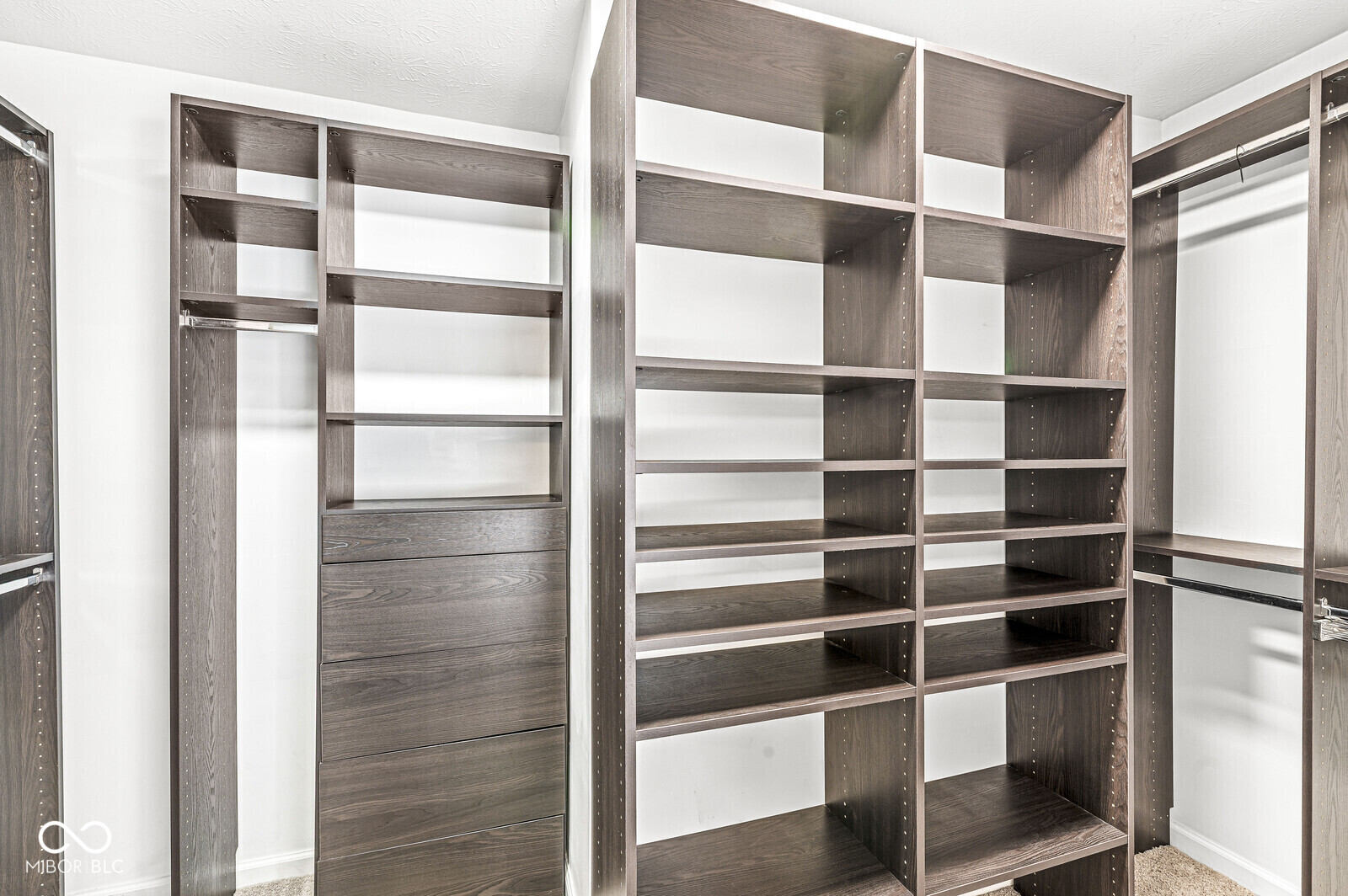 7603 Monterey Circle Avon, IN 46123 - Photo 26 of 41