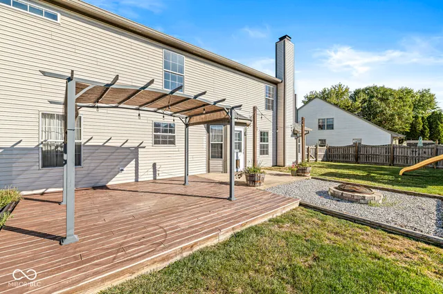 $334,900 | 7603 Monterey Circle, Avon, IN 46123