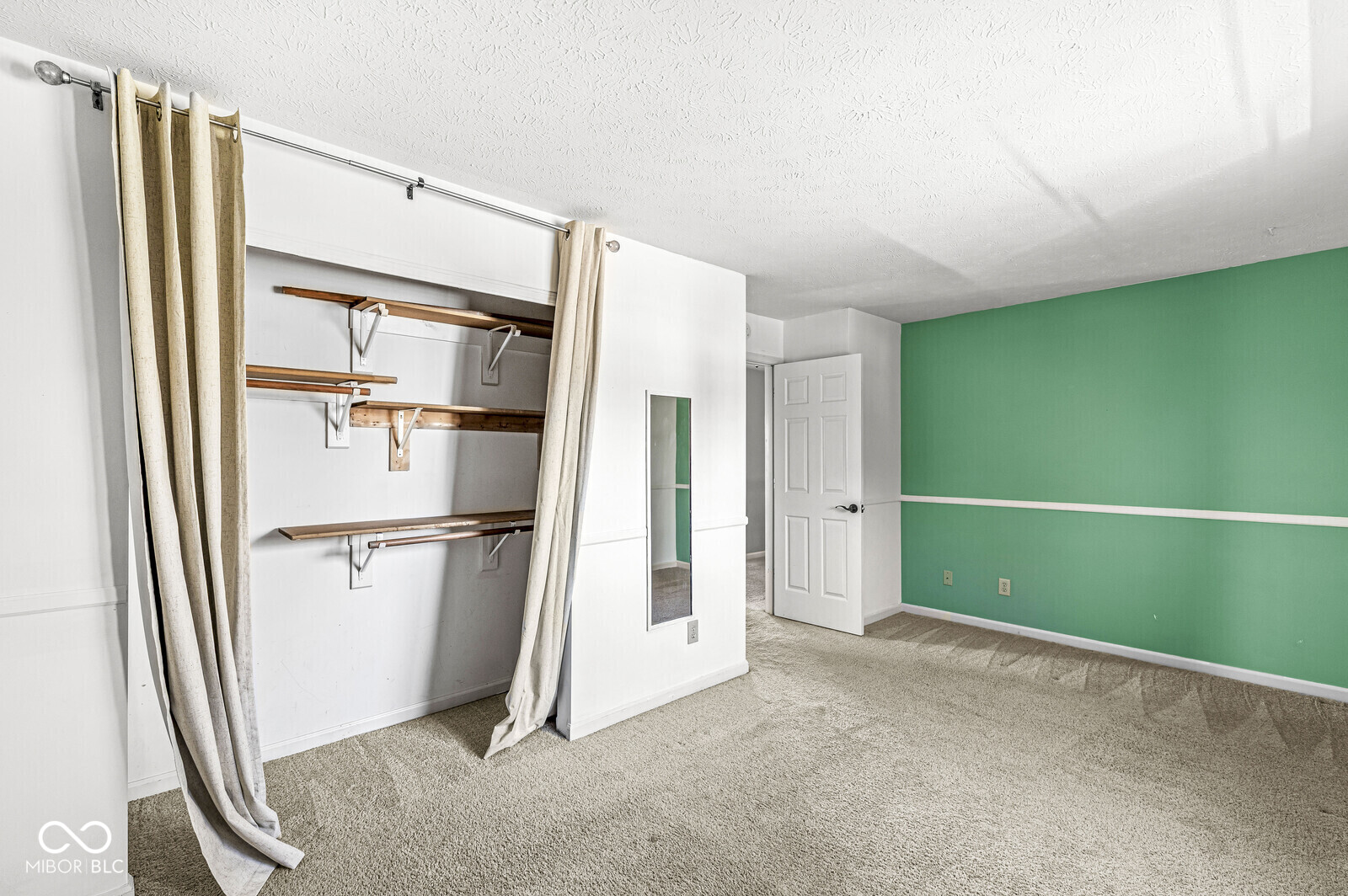 7603 Monterey Circle Avon, IN 46123 - Photo 37 of 41