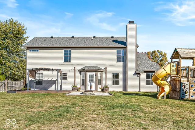 $334,900 | 7603 Monterey Circle, Avon, IN 46123