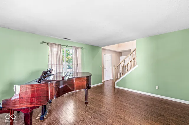 $334,900 | 7603 Monterey Circle, Avon, IN 46123