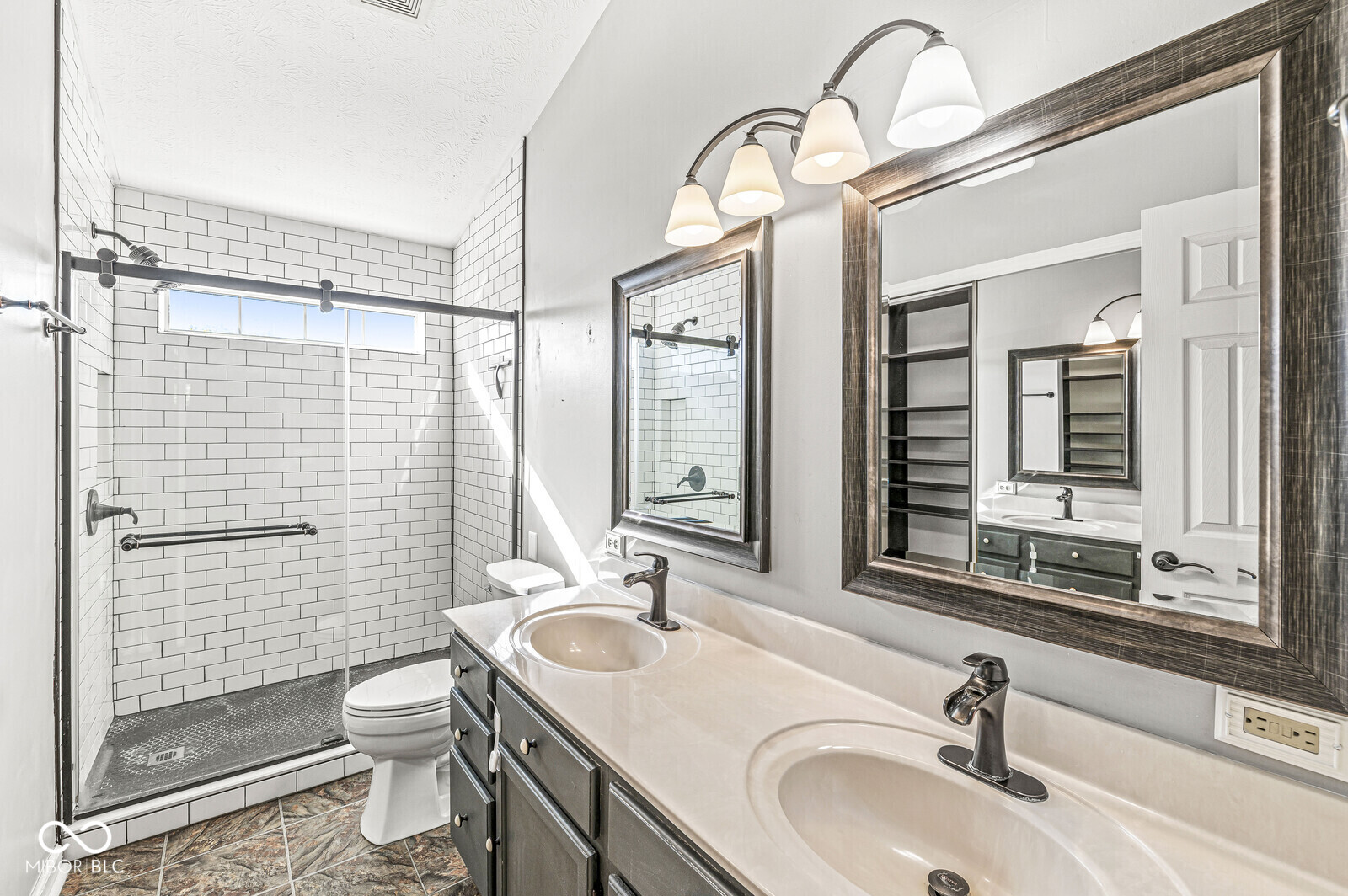 7603 Monterey Circle Avon, IN 46123 - Photo 7 of 41