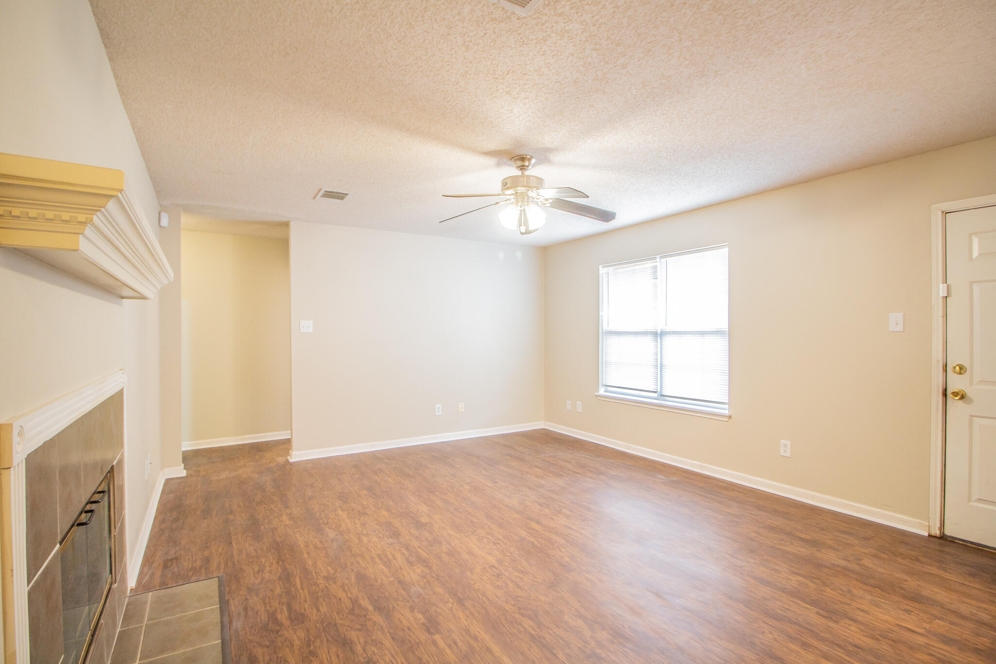 1815 79th Street Lubbock, TX 79423 - Photo 2 of 20 IMG_6756