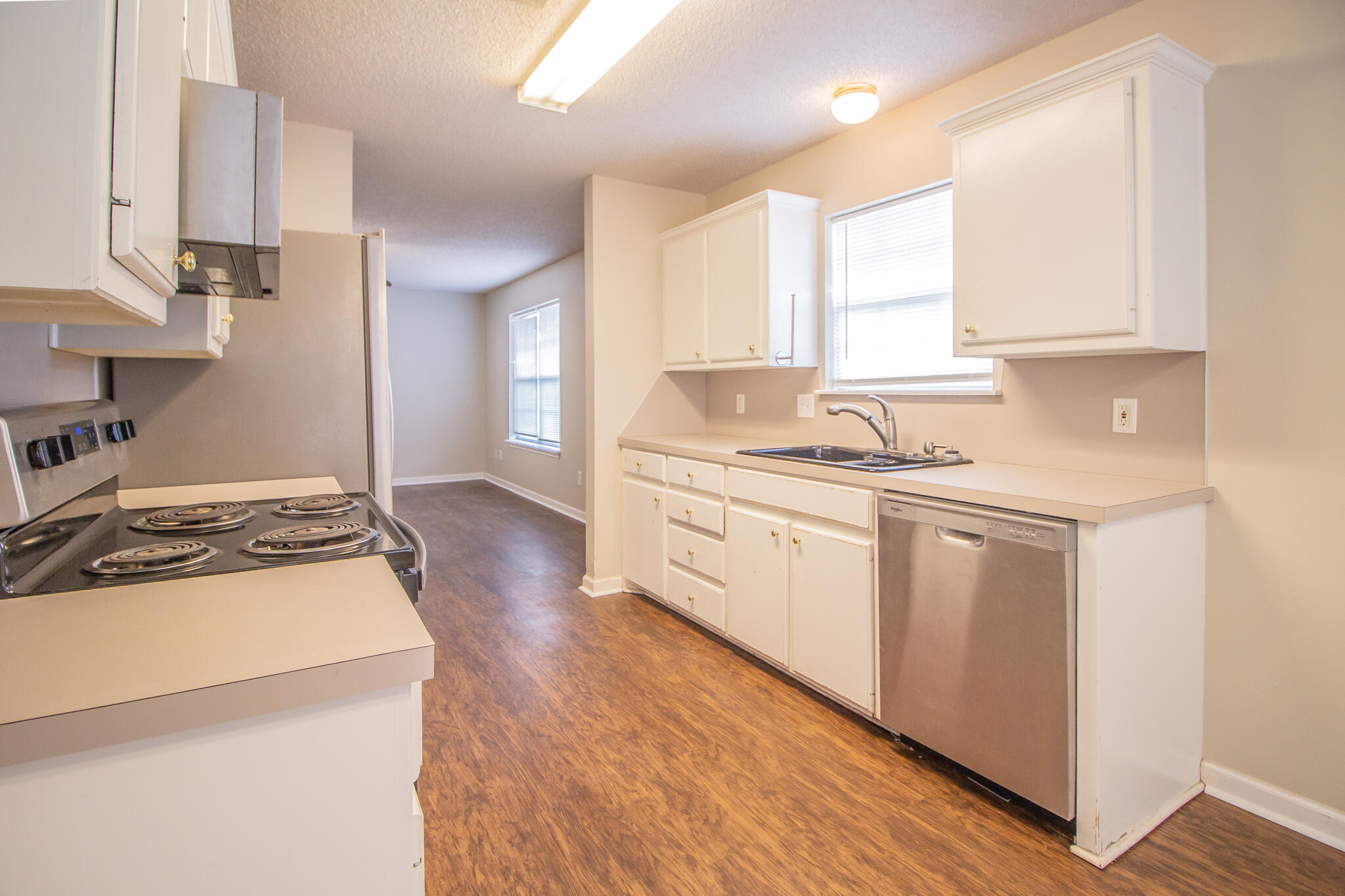 1815 79th Street Lubbock, TX 79423 - Photo 7 of 20 IMG_6761