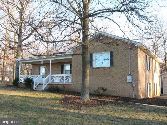 7233 Covingtons Corner Road Bealeton, VA 22712 - Photo 1 of 20 Exterior (Main)