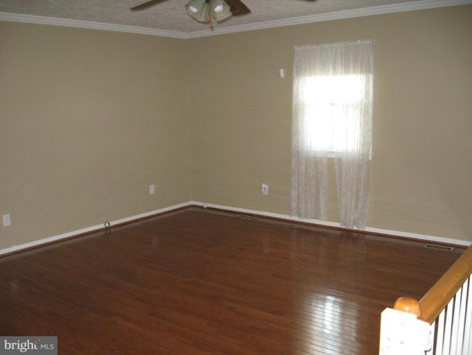 7233 Covingtons Corner Road Bealeton, VA 22712 - Photo 7 of 20 Living Room #2