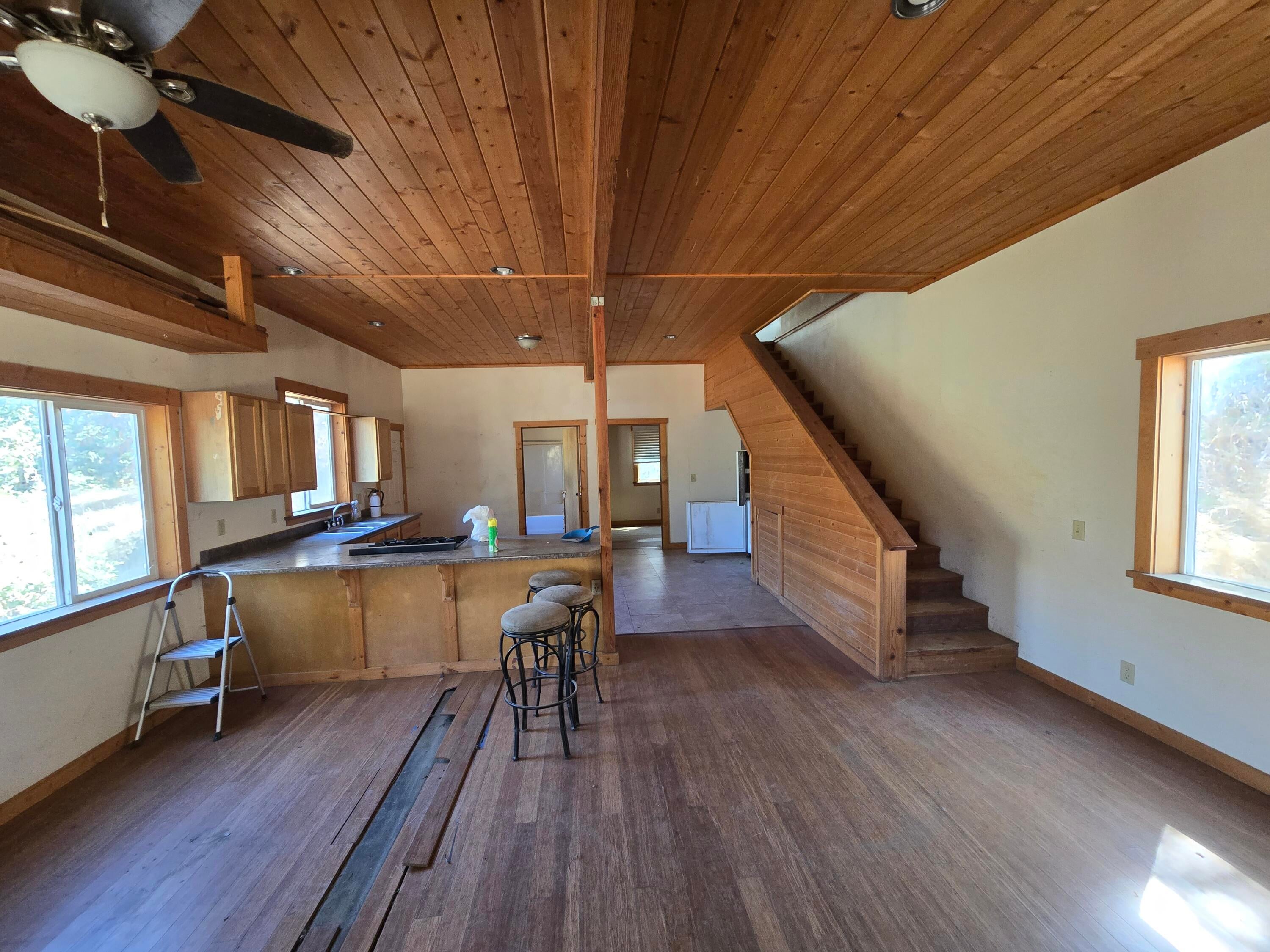 1133 Rd J Garberville, CA 95542 - Photo 33 of 54 Gallery Image 33