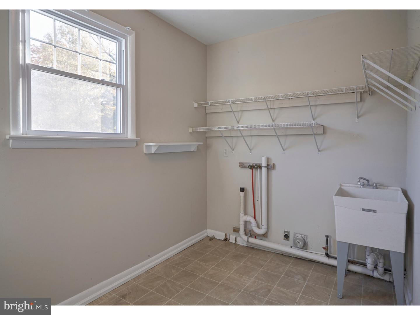 242 Church Road Medford, NJ 08055 - Photo 14 of 25 Laundry Room