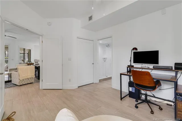 $675,000 | 303 Sea Oats Drive, Unit A, Juno Beach, FL 33408