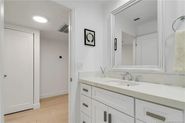 $675,000 | 303 Sea Oats Drive, Unit A, Juno Beach, FL 33408