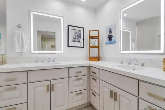 $675,000 | 303 Sea Oats Drive, Unit A, Juno Beach, FL 33408