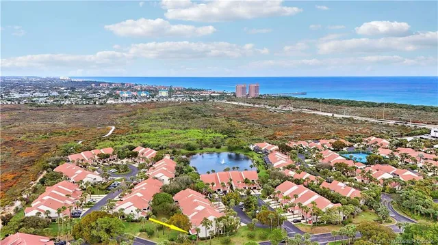 $675,000 | 303 Sea Oats Drive, Unit A, Juno Beach, FL 33408