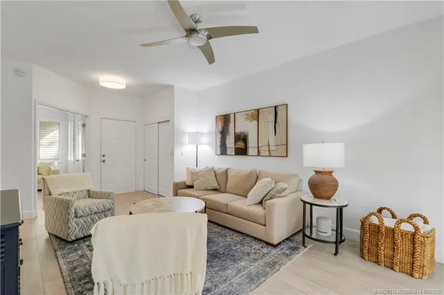 $675,000 | 303 Sea Oats Drive, Unit A, Juno Beach, FL 33408