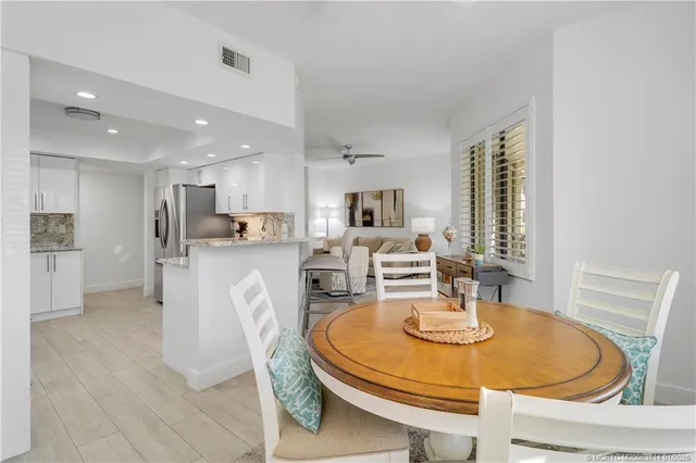 $675,000 | 303 Sea Oats Drive, Unit A, Juno Beach, FL 33408