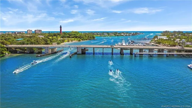 $675,000 | 303 Sea Oats Drive, Unit A, Juno Beach, FL 33408