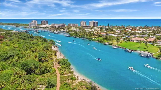 $675,000 | 303 Sea Oats Drive, Unit A, Juno Beach, FL 33408