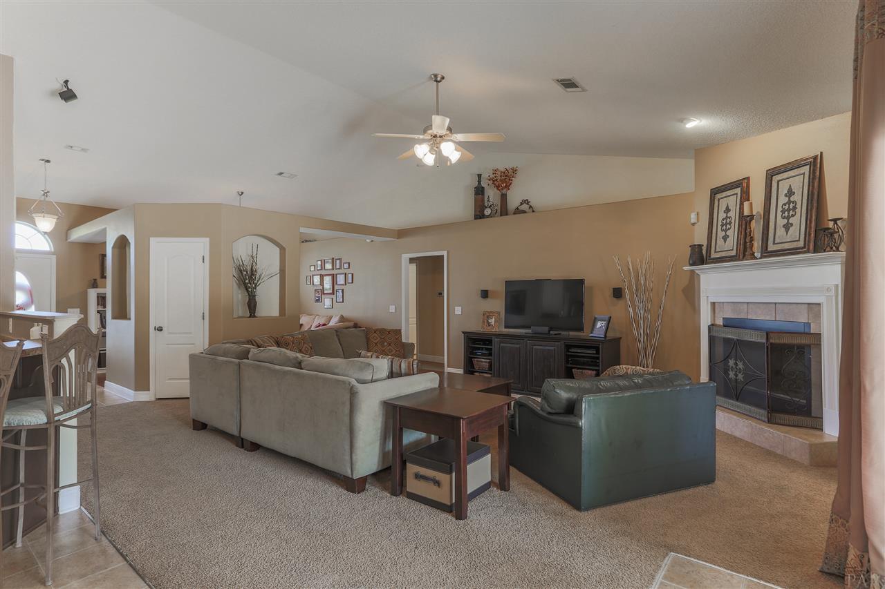 2775 Wallace Lake Road Pace, FL 32571 - Photo 15 of 50
