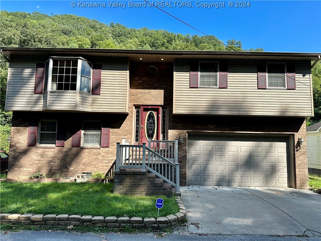 81 Nemeth Road Logan, WV 25601 - Photo 1 of 19 Gallery Image 1